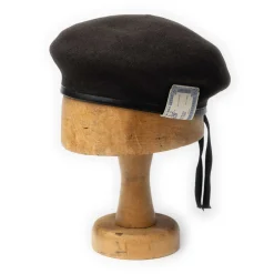 H.W. Dog Leather Beret 63 Brown