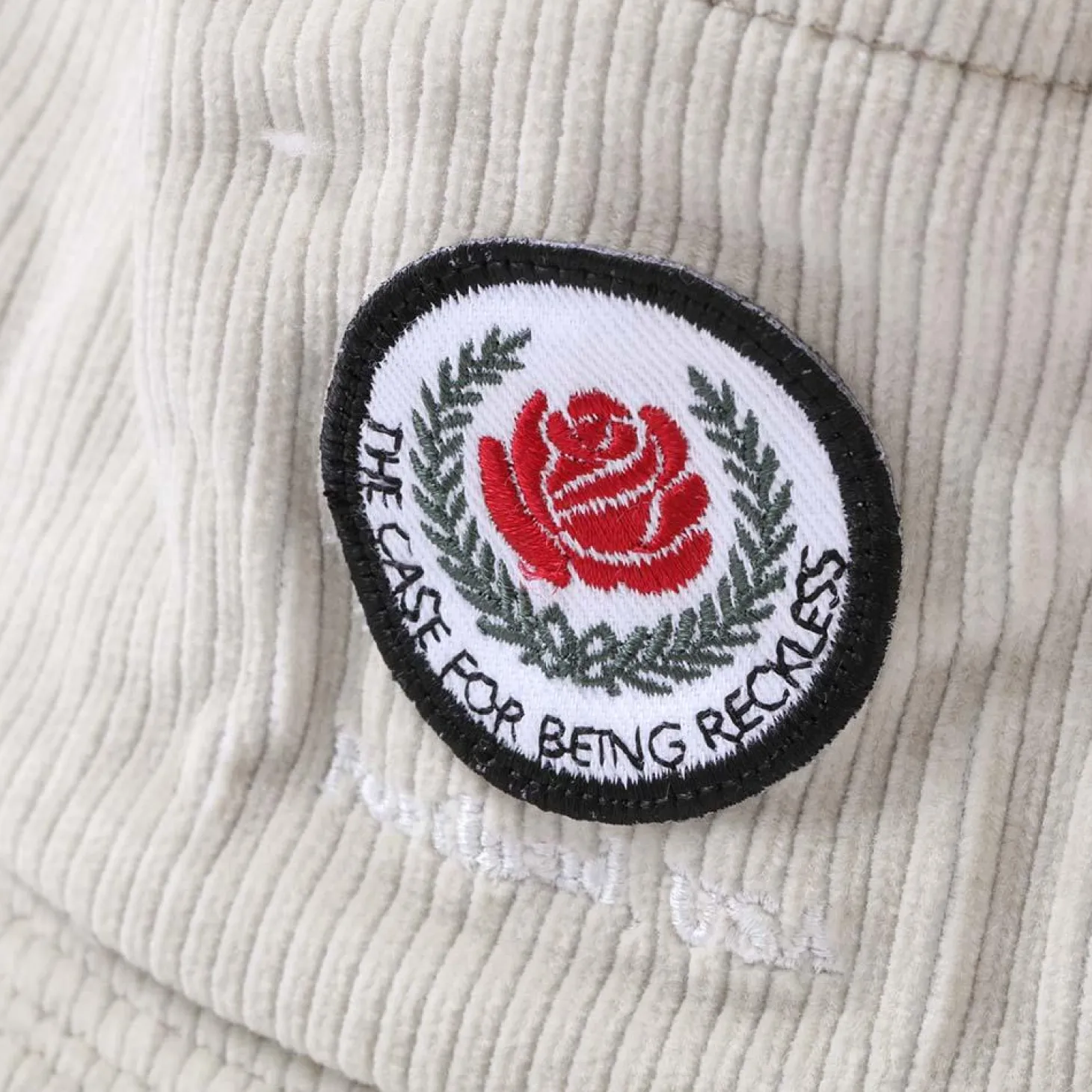 H.W. Dog Rose Bucket Hat Black Ivory